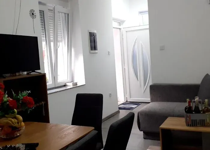 Valbona 1 דירה אופטיה